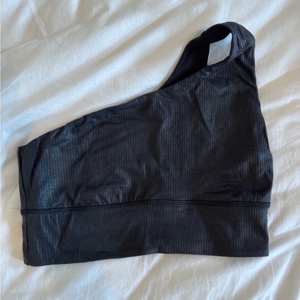 Black One-Shoulder Sports Bra